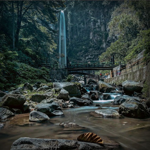 lokasi instagramable grojogan sewu