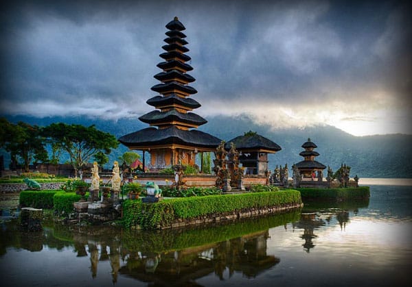 Pura ulun danau batur kintamani