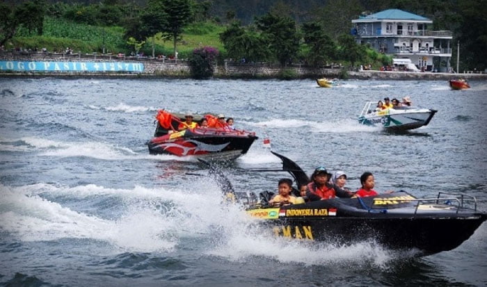 speed boat telaga sarangan magetan