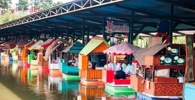 floating market lembang