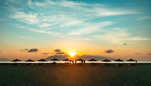 sunrise pantai boom marina banyuwangi